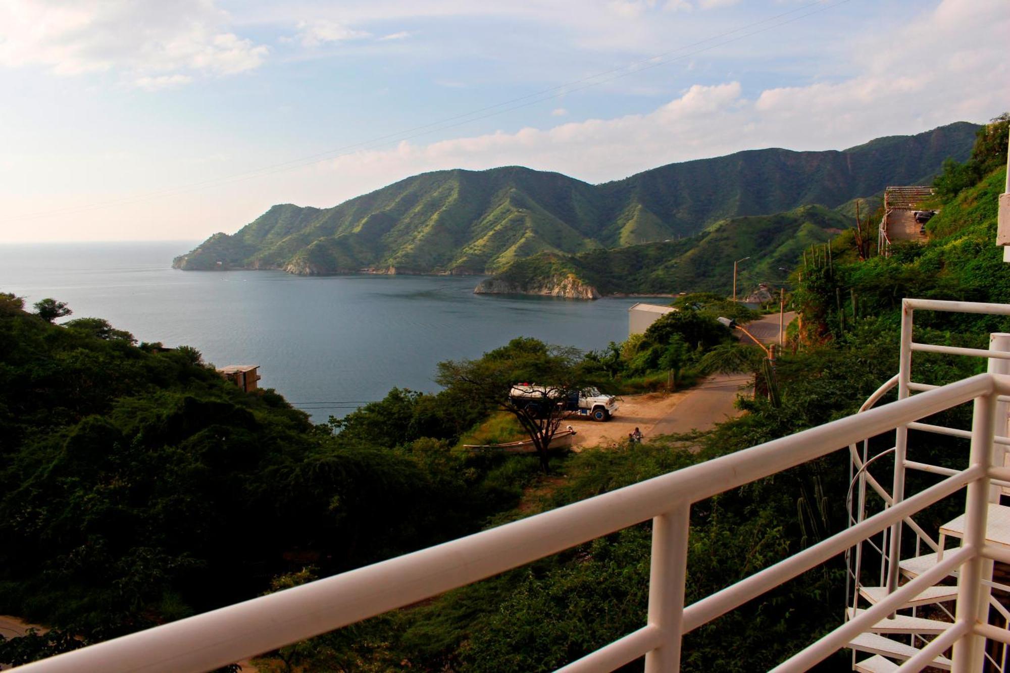 Suitehouse Taganga Exterior foto