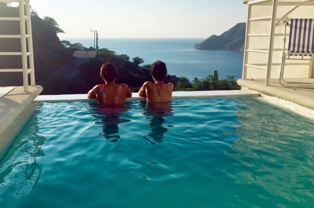 Suitehouse Taganga Exterior foto